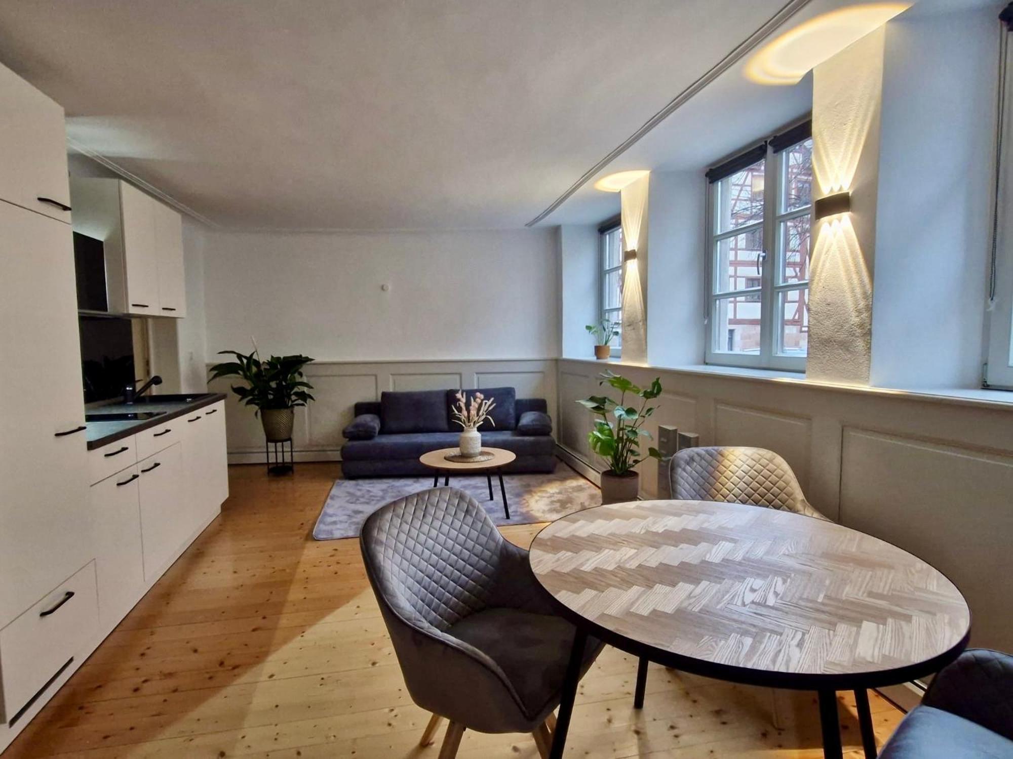 Altbau Charme In Der Nuernberger Innenstadt Εξωτερικό φωτογραφία