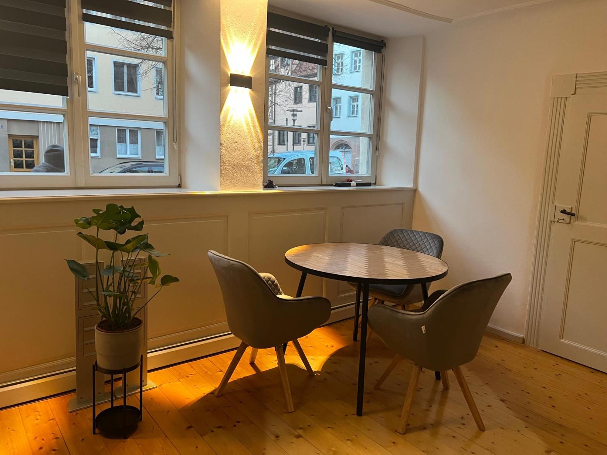 Altbau Charme In Der Nuernberger Innenstadt Εξωτερικό φωτογραφία
